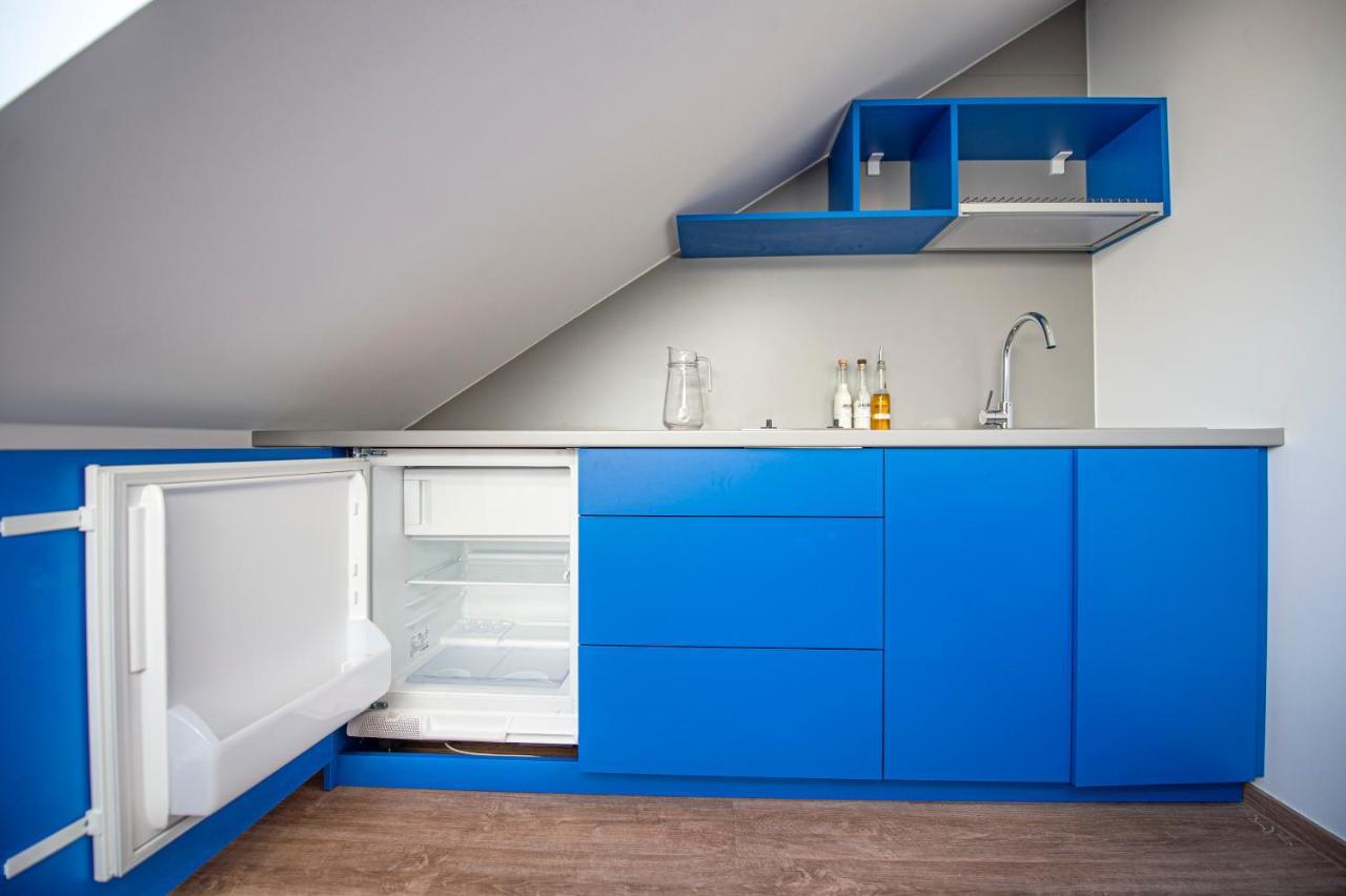 Ferienwohnung Blue President Pressburg Exterior foto